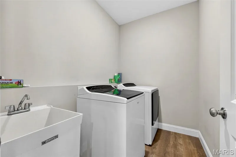 293 Laurens Spring Court, Lake St. Louis, MO 63367 — listing photo 14 of 38
