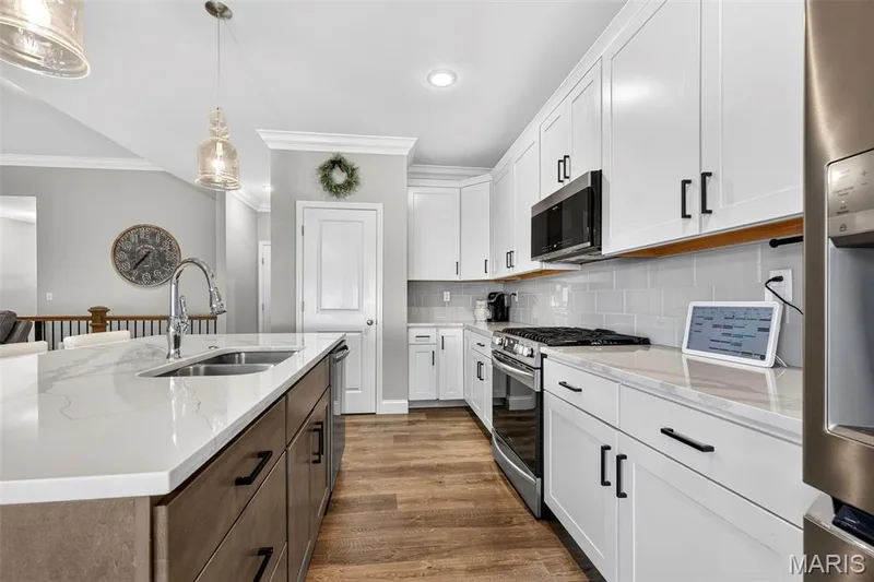 293 Laurens Spring Court, Lake St. Louis, MO 63367 — listing photo 17 of 38