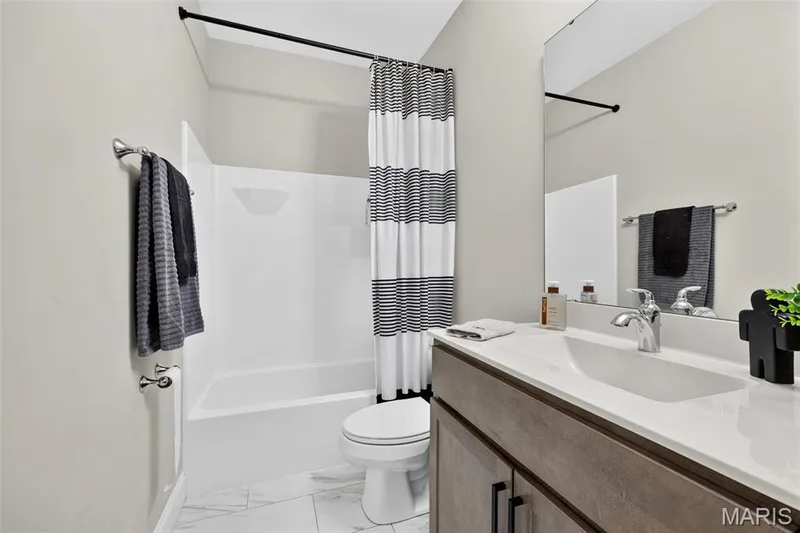 293 Laurens Spring Court, Lake St. Louis, MO 63367 — listing photo 29 of 38
