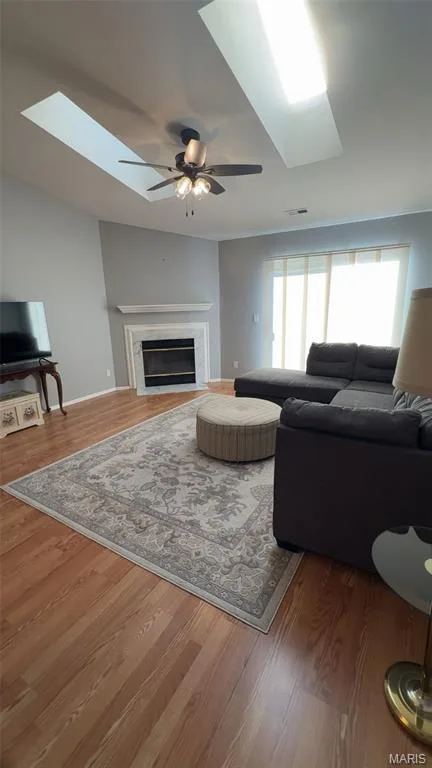 905 Sugar Lake Court #6, St Peters, MO 63376 — listing photo 5 of 15