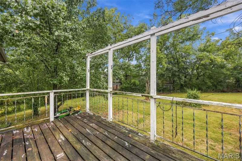 1301 Drummond Court, St Charles, MO 63303 — listing photo 25 of 31