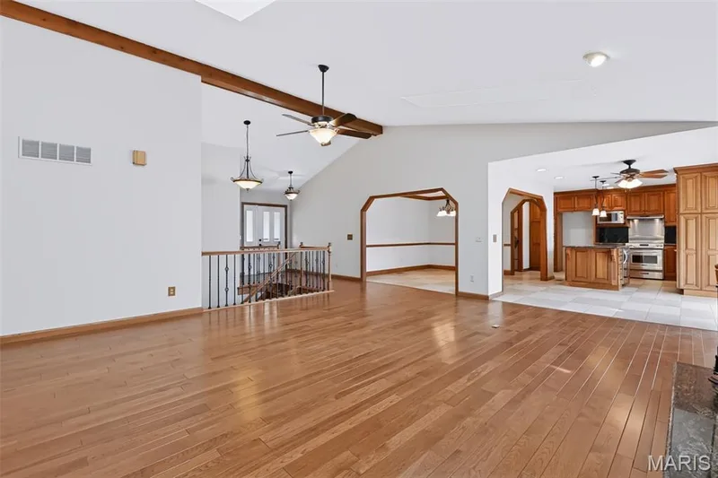 12 Meadow Crest Court, St Charles, MO 63303 — listing photo 7 of 50