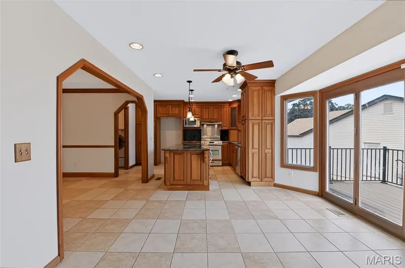 12 Meadow Crest Court, St Charles, MO 63303 — listing photo 12 of 50