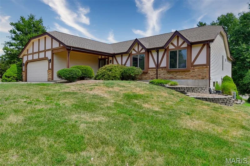 12 Meadow Crest Court, St Charles, MO 63303 — listing photo 43 of 50