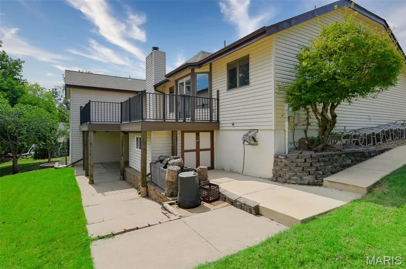 12 Meadow Crest Court, St Charles, MO 63303 — listing photo 46 of 50