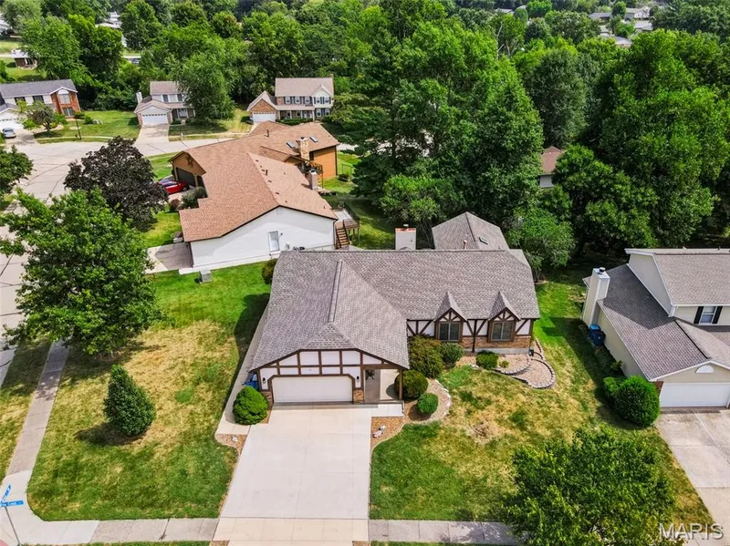 12 Meadow Crest Court, St Charles, MO 63303 — listing photo 48 of 50