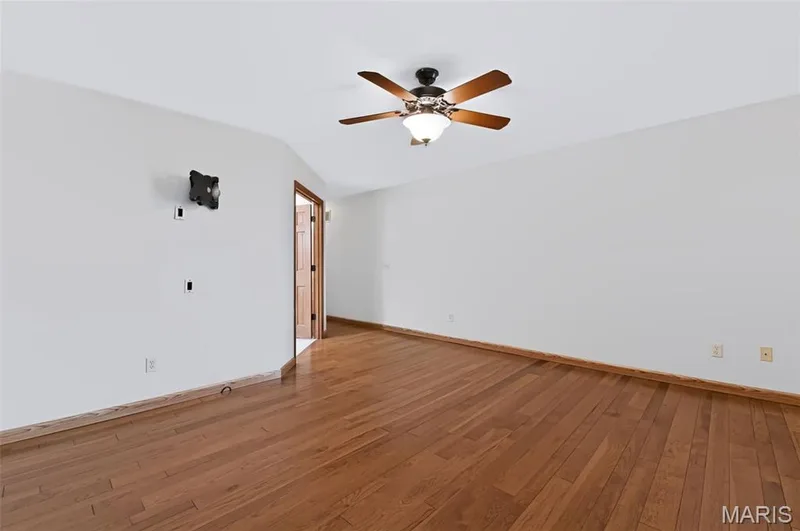 12 Meadow Crest Court, St Charles, MO 63303 — listing photo 19 of 50