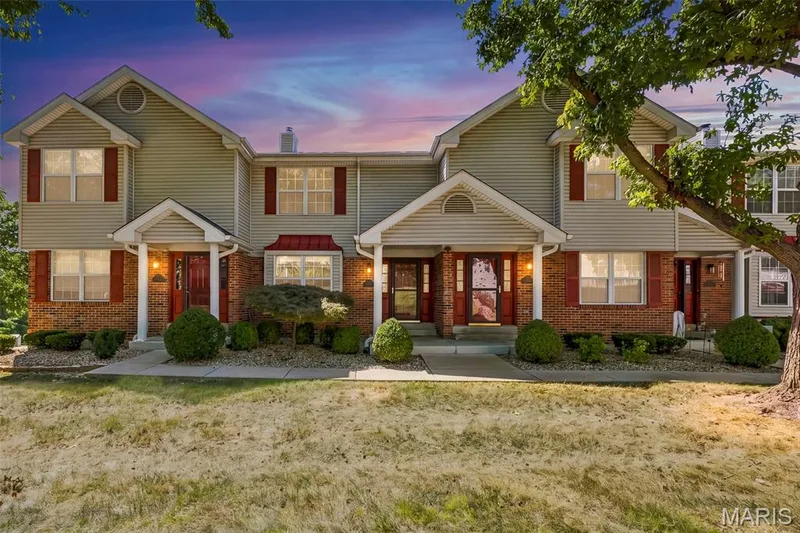 1710 N Wisteria Drive #2, St Charles, MO 63303 — listing photo 1 of 46