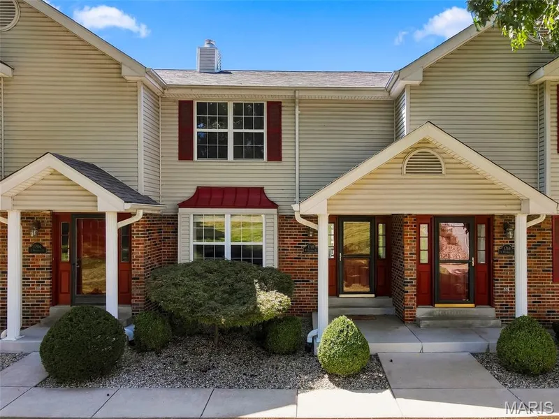 1710 N Wisteria Drive #2, St Charles, MO 63303 — listing photo 2 of 46