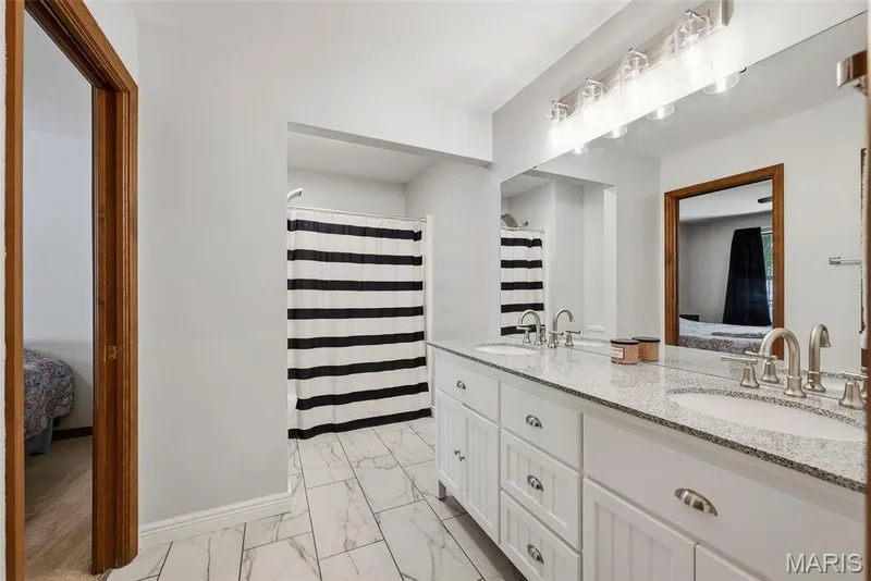 1710 N Wisteria Drive #2, St Charles, MO 63303 — listing photo 24 of 46