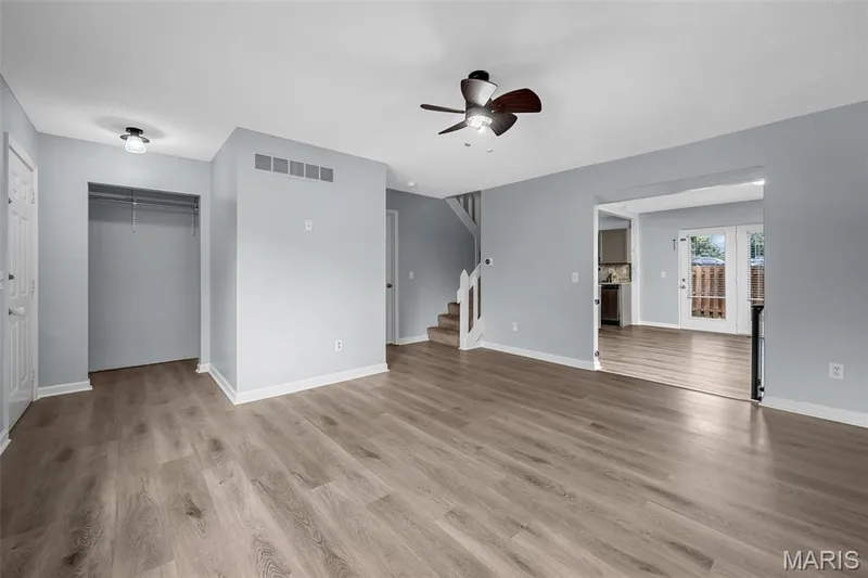 2804 Savoy Drive #2804, Lake St. Louis, MO 63367 — listing photo 7 of 48
