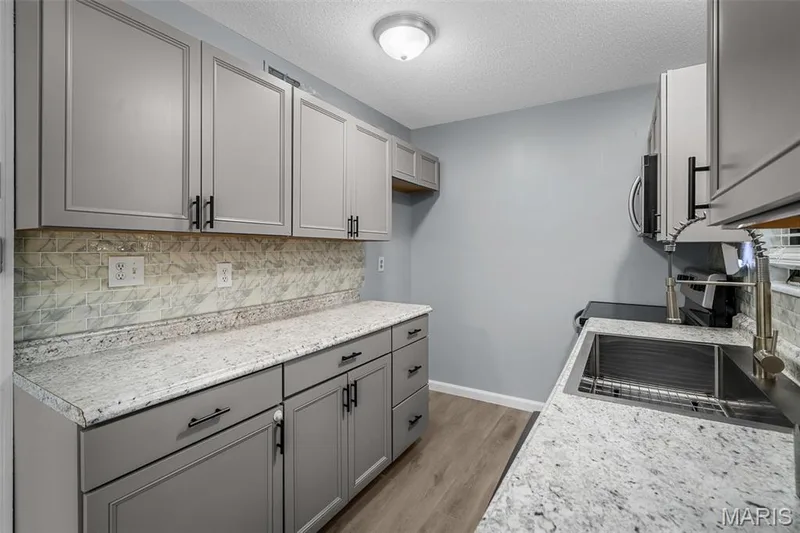 2804 Savoy Drive #2804, Lake St. Louis, MO 63367 — listing photo 18 of 48
