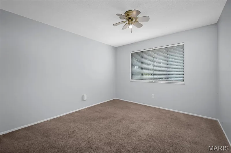2804 Savoy Drive #2804, Lake St. Louis, MO 63367 — listing photo 26 of 48