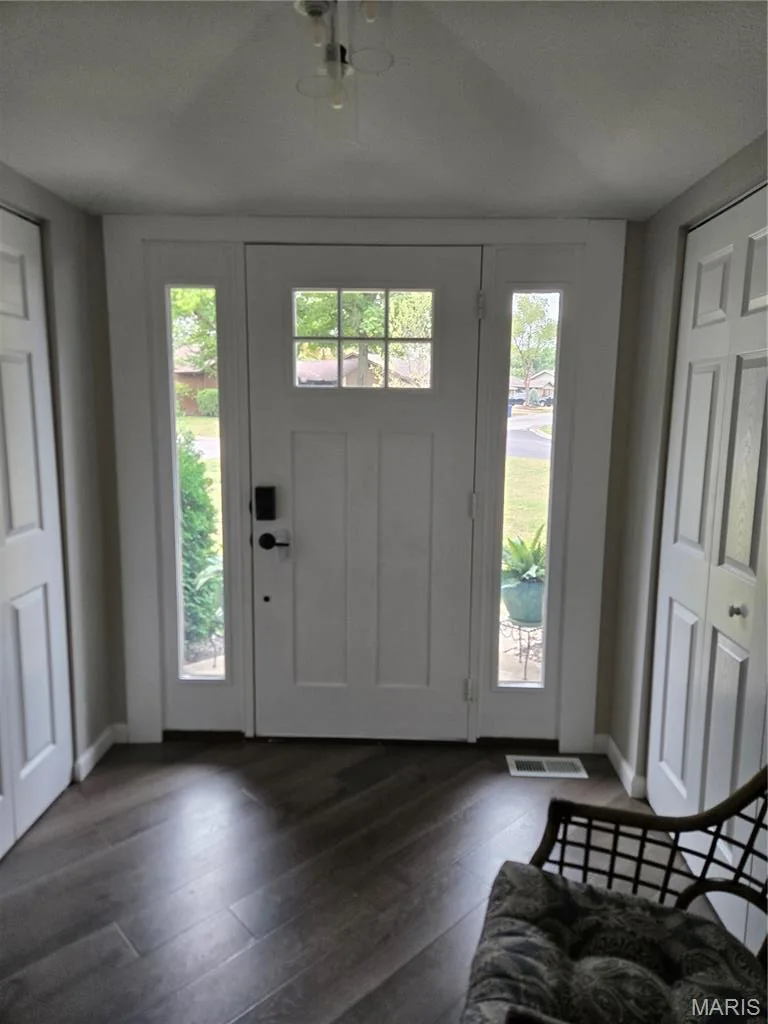 Another view of entrance foyer showing both closets. — 266 Savoy Drive, Lake St. Louis, MO 63367