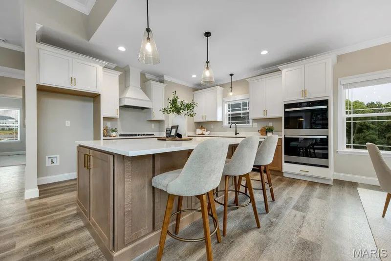 236 Woodhurst, Wentzville, MO 63385 — listing photo 6 of 67