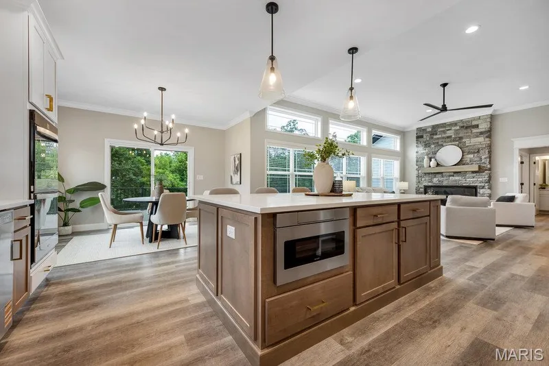 236 Woodhurst, Wentzville, MO 63385 — listing photo 14 of 67