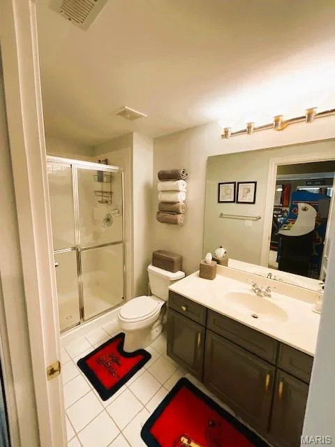 Lower Bath — 1009 Savonne Court, Chesterfield, MO 63005