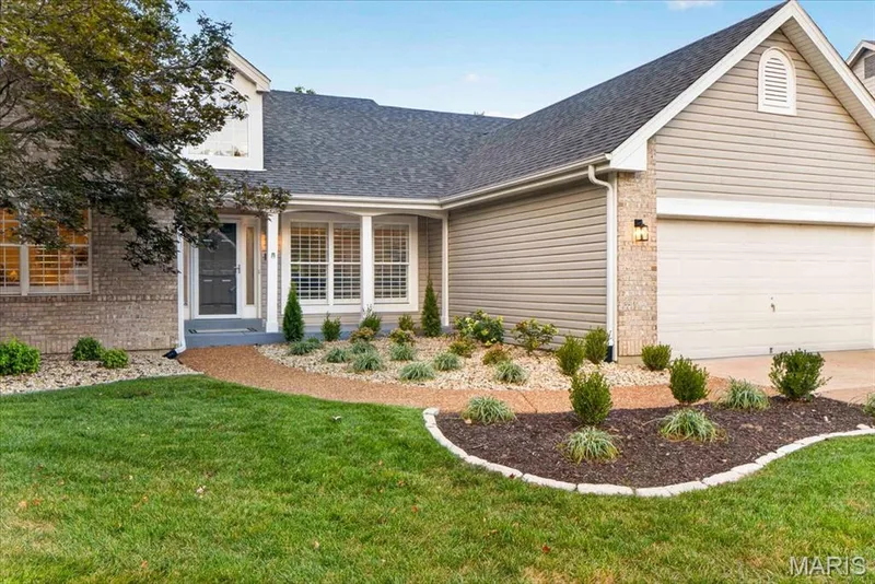 1308 Westhampton Woods Court, Wildwood, MO 63005 — listing photo 2 of 56