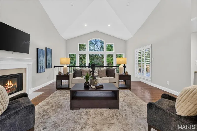 1308 Westhampton Woods Court, Wildwood, MO 63005 — listing photo 12 of 56