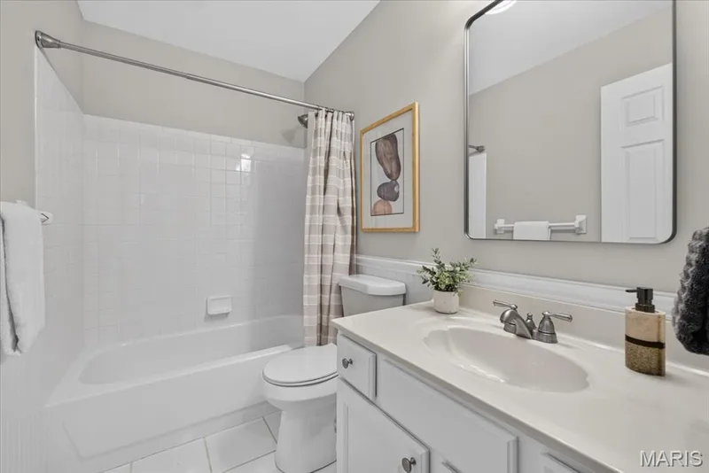 1308 Westhampton Woods Court, Wildwood, MO 63005 — listing photo 31 of 56