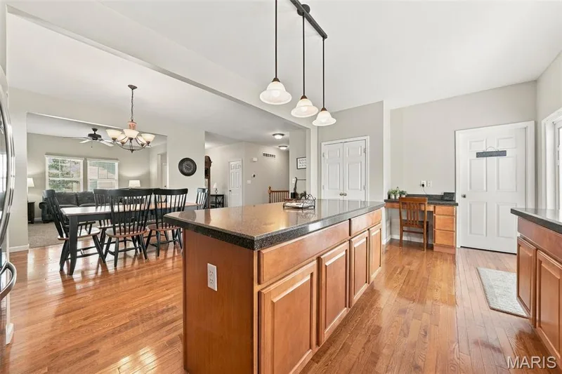 17124 Windsor Crest Boulevard, Glencoe, MO 63038 — listing photo 9 of 25