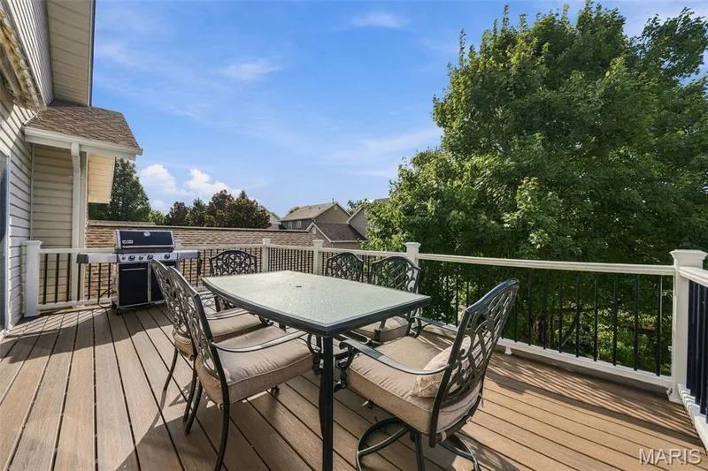 Composite decking — 17124 Windsor Crest Boulevard, Glencoe, MO 63038