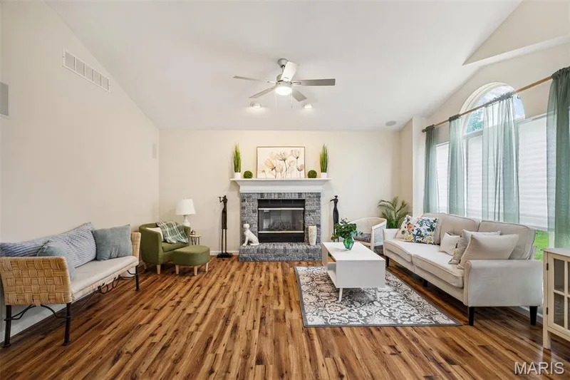 223 Destiny Court, Wentzville, MO 63385 — listing photo 6 of 43