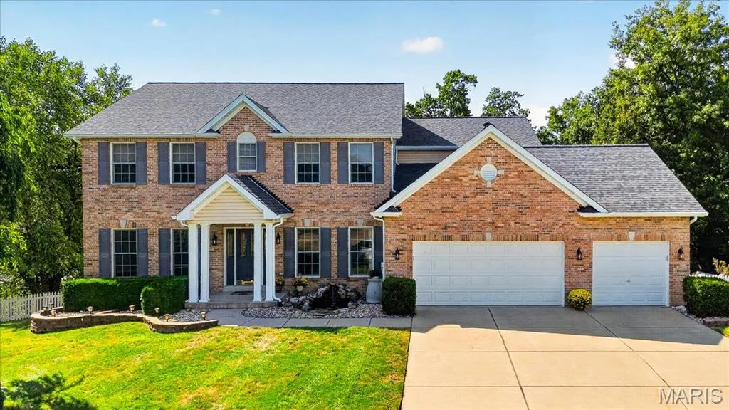 75 Hesters Court, St Charles, MO 63304 — listing photo 1 of 69