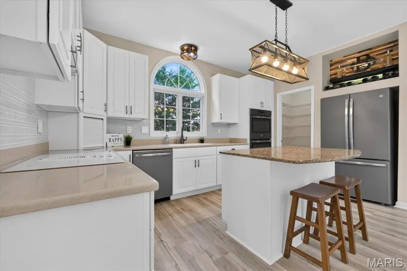 75 Hesters Court, St Charles, MO 63304 — listing photo 16 of 69