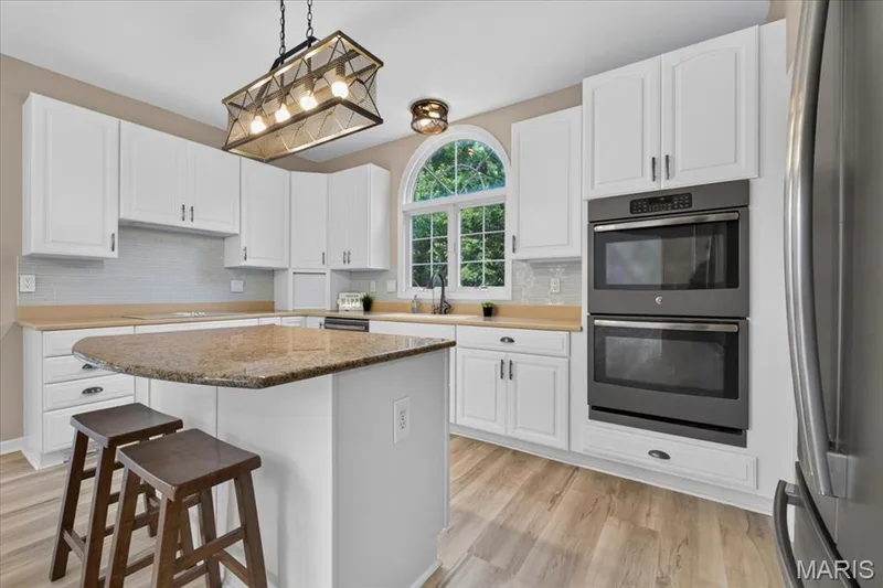 75 Hesters Court, St Charles, MO 63304 — listing photo 17 of 69