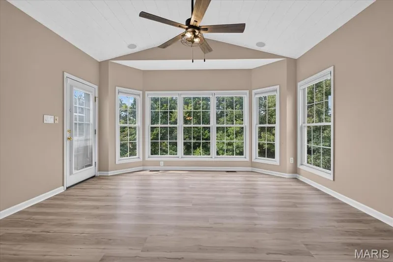 75 Hesters Court, St Charles, MO 63304 — listing photo 26 of 69