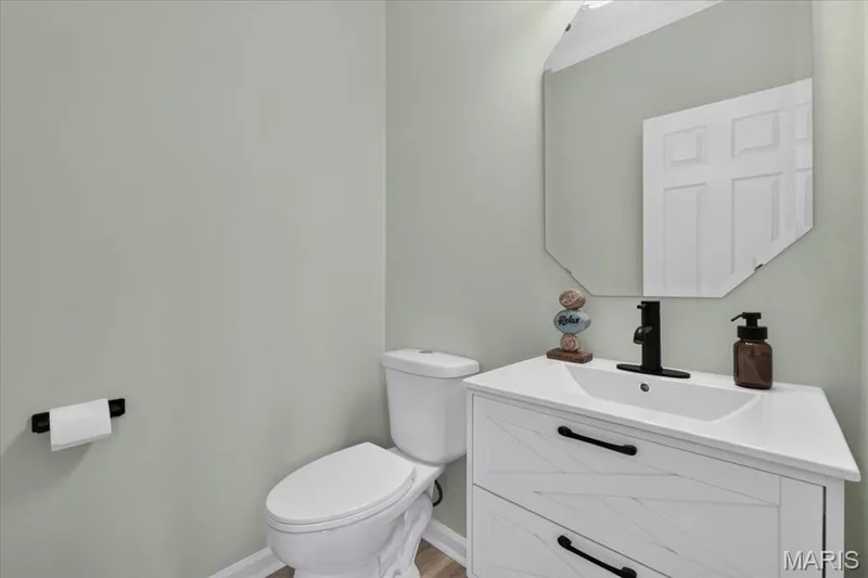 75 Hesters Court, St Charles, MO 63304 — listing photo 27 of 69