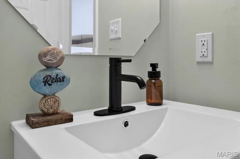 75 Hesters Court, St Charles, MO 63304 — listing photo 28 of 69