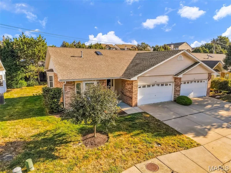 The best of St. Charles living! — 199 Southern Oaks Drive, St Charles, MO 63303