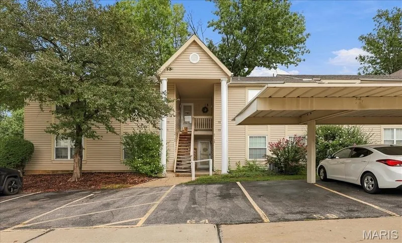 60 Sugar Ridge Court #6, St Peters, MO β listing photo 1