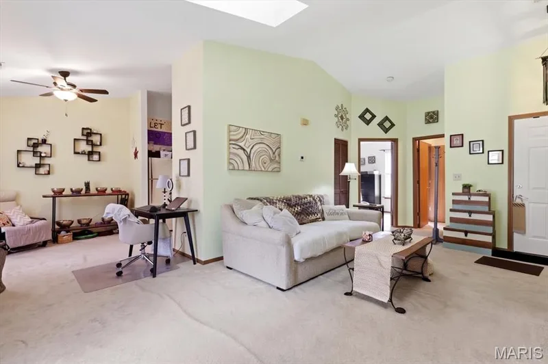 60 Sugar Ridge Court #6, St Peters, MO 63376 — listing photo 5 of 32