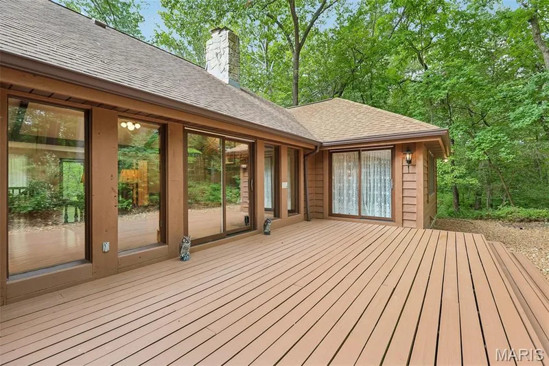 2260 Ridgley Woods Drive, Chesterfield, MO 63005 — listing photo 35 of 44
