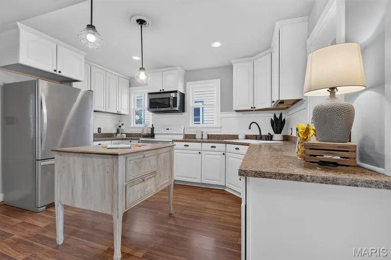 MAIN HOME-Main Floor — 329 Houston Street, St Charles, MO 63301