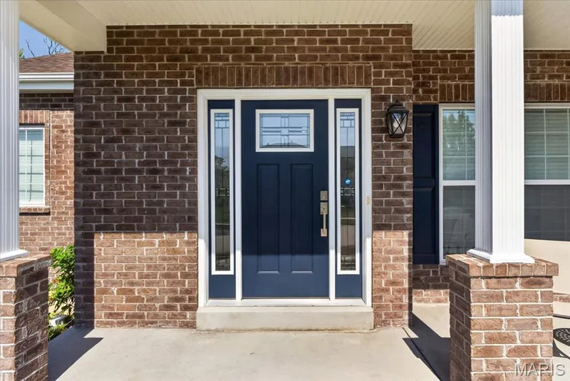 823 Silver Buck Lane, Chesterfield, MO 63005 — listing photo 2 of 53