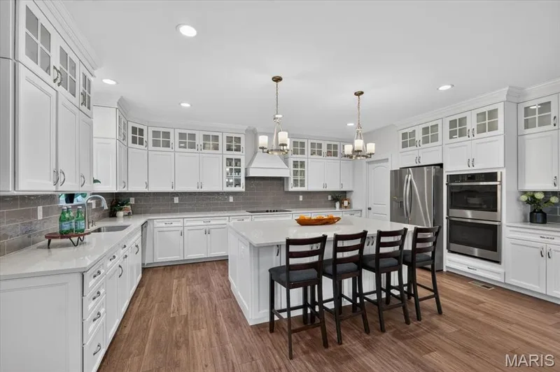 823 Silver Buck Lane, Chesterfield, MO 63005 — listing photo 13 of 53