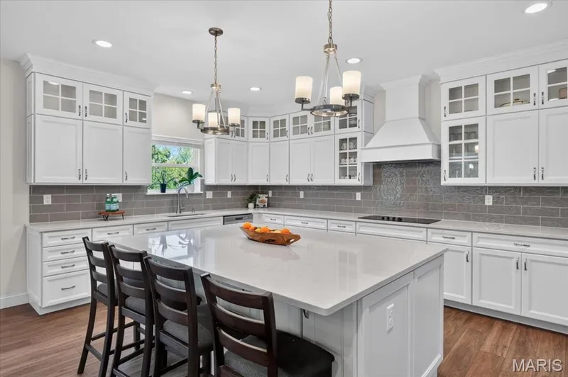 823 Silver Buck Lane, Chesterfield, MO 63005 — listing photo 14 of 53