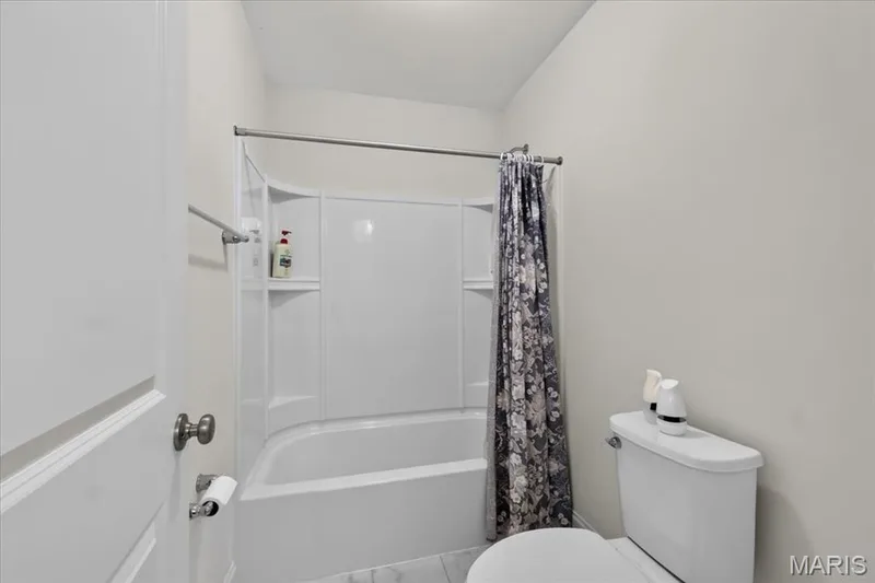 823 Silver Buck Lane, Chesterfield, MO 63005 — listing photo 29 of 53