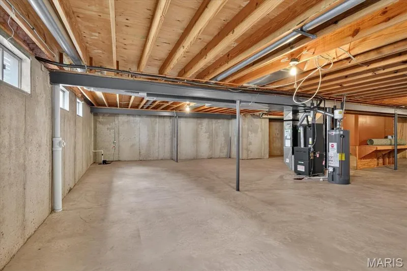 Lower level is Expansive! — 11 Swift Creek Court, St Peters, MO 63376