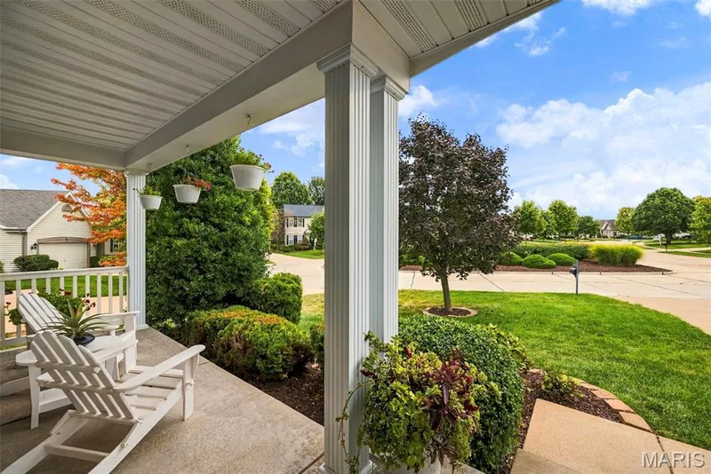 11 Lambeth Lane, Dardenne Prairie, MO 63368 — listing photo 7 of 74
