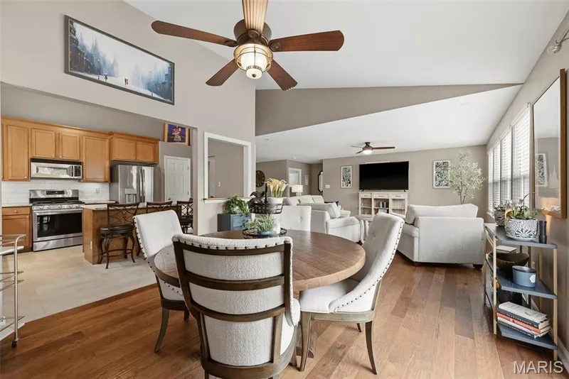 Open, flowing floorpan — 11 Lambeth Lane, Dardenne Prairie, MO 63368