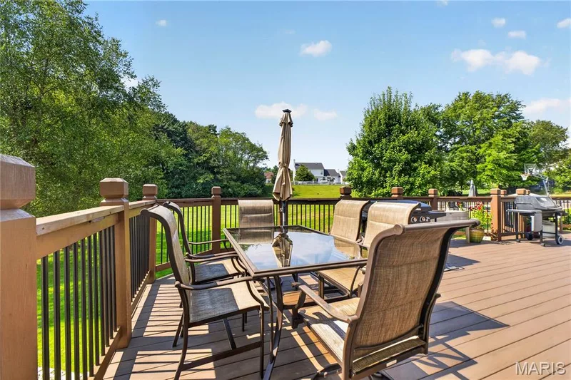 Wonderful entertaining deck overlooking spacious common ground. — 947 Crown Pointe Estates Drive, Wildwood, MO 63021
