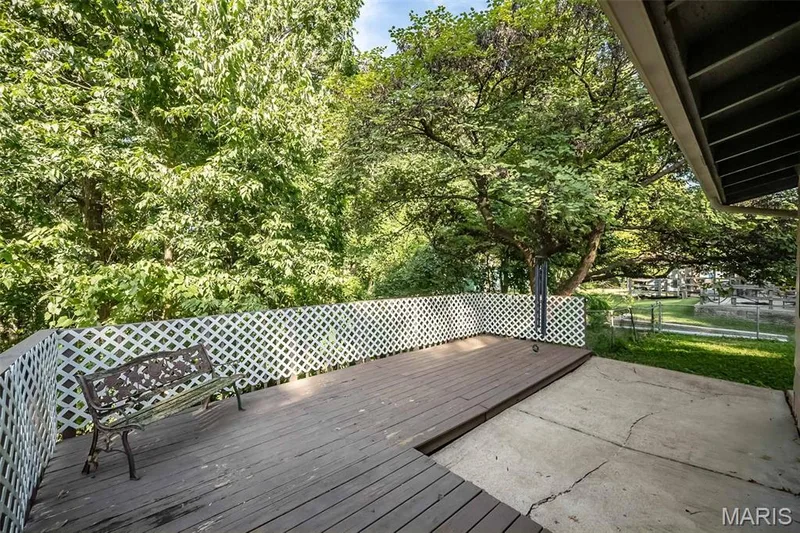 21 San Carlos Drive, St Charles, MO 63303 — listing photo 32 of 44