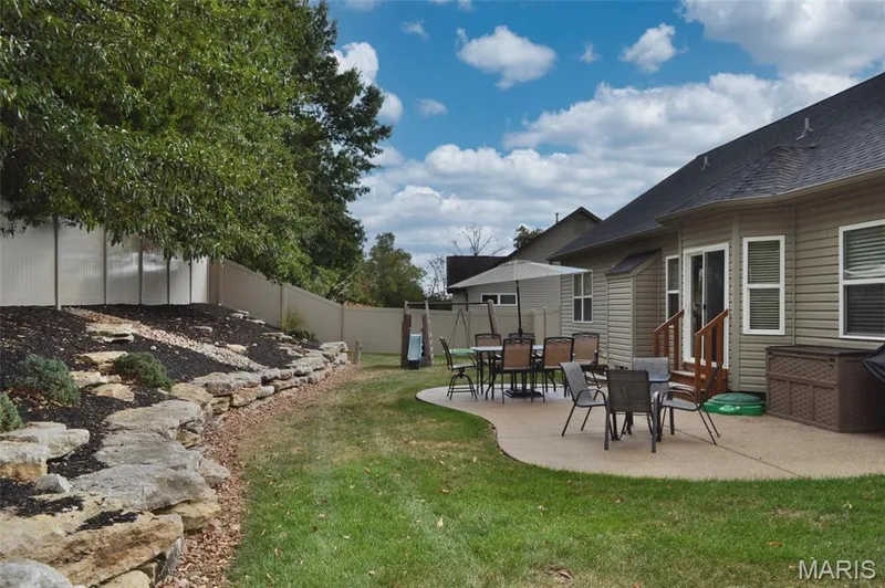 412 Cottage Grove Drive, Wentzville, MO 63385 — listing photo 28 of 31