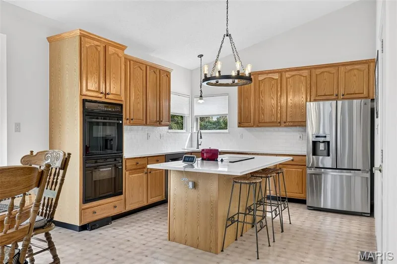 4 Big Country Circle, Dardenne Prairie, MO 63368 — listing photo 23 of 77