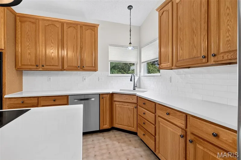 4 Big Country Circle, Dardenne Prairie, MO 63368 — listing photo 28 of 77